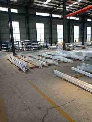 邯鄲合金鋁板廠家 鋁板產(chǎn)業(yè)的堅實支柱